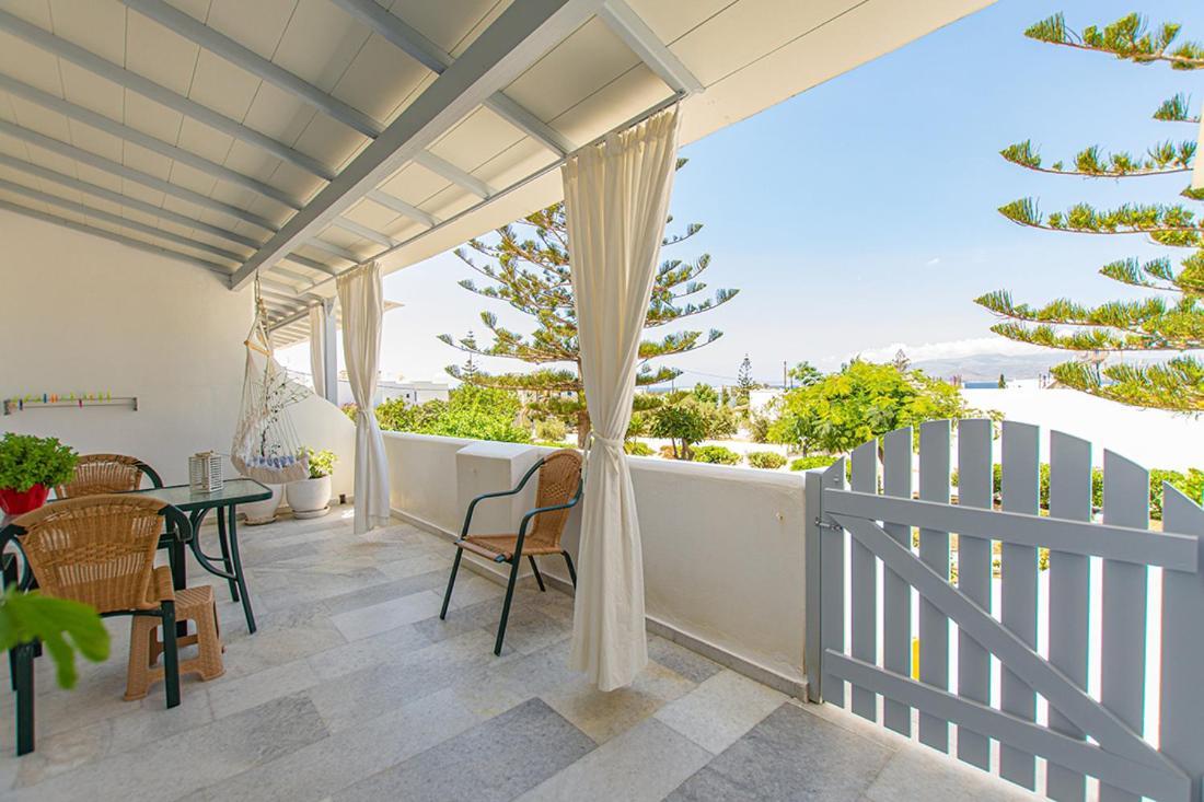 Maroussa Studios Agia Anna  Exterior photo