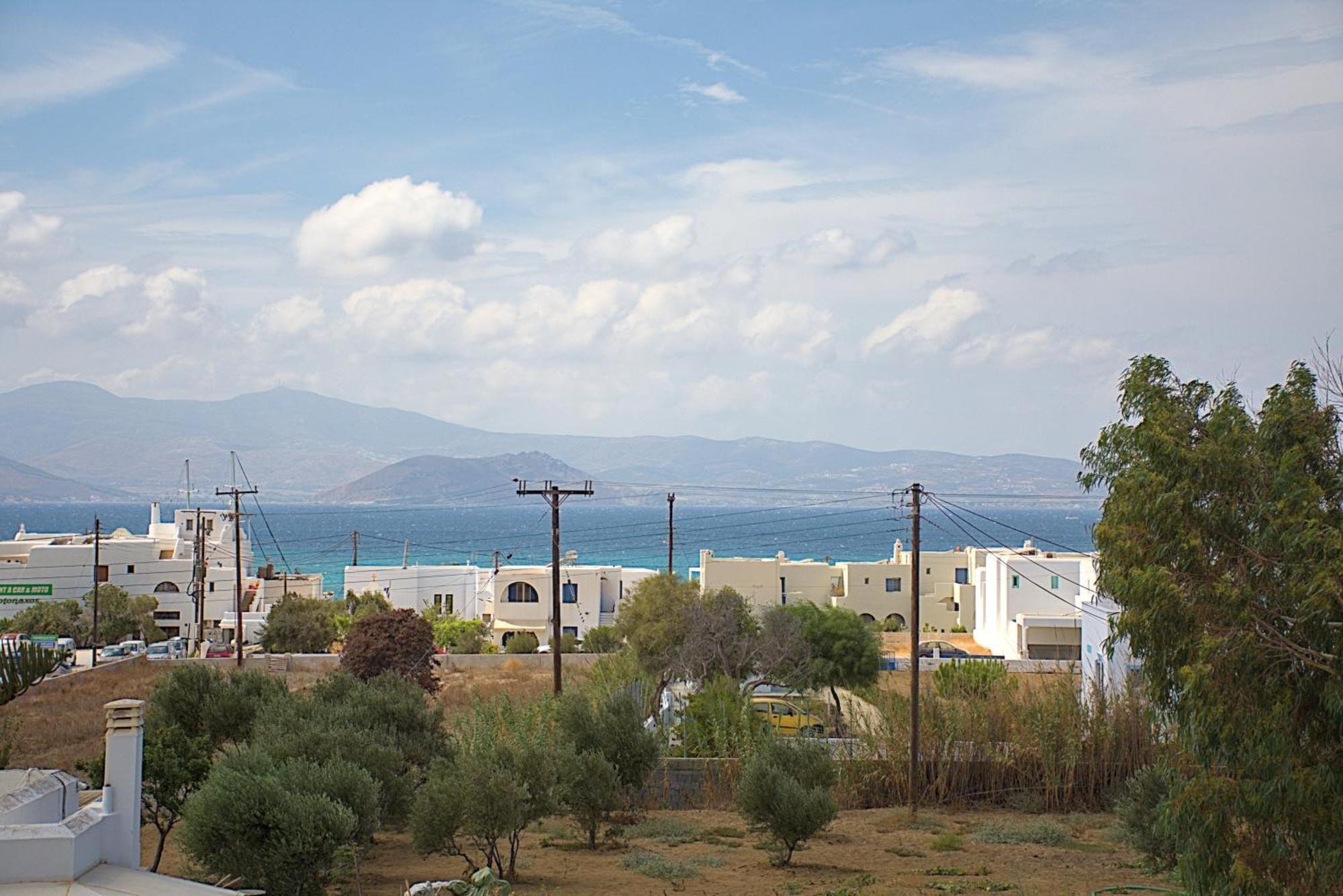 Maroussa Studios Agia Anna  Exterior photo