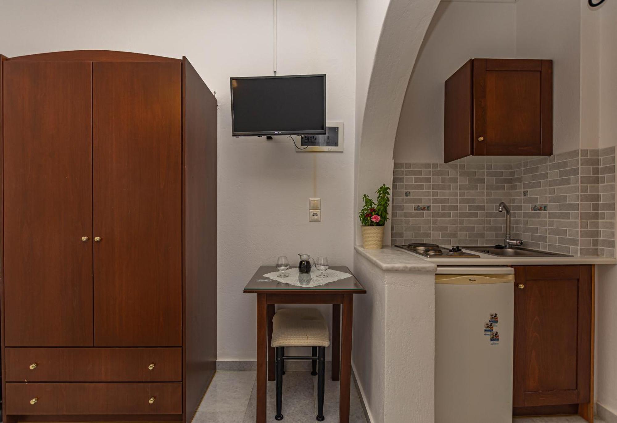 Maroussa Studios Agia Anna  Exterior photo