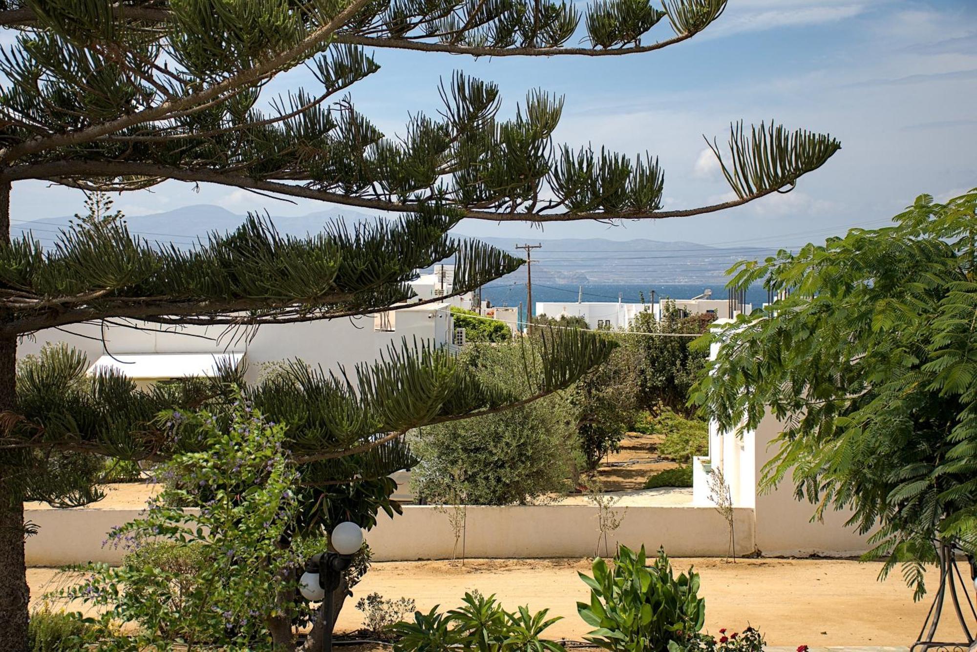 Maroussa Studios Agia Anna  Exterior photo
