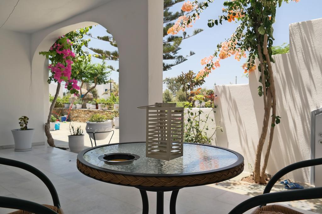 Maroussa Studios Agia Anna  Exterior photo